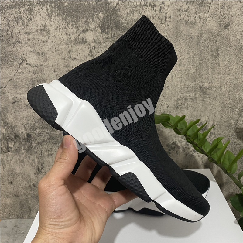 2022 Speed sneakers Trainers Knit Sock Shoes Top Quality Original Mens Womens Black White Red Knitting With Box
2022 Speed sneakers Trainers Knit Sock Shoes Top Quality Original Mens Womens Black White Red Knitting With Box