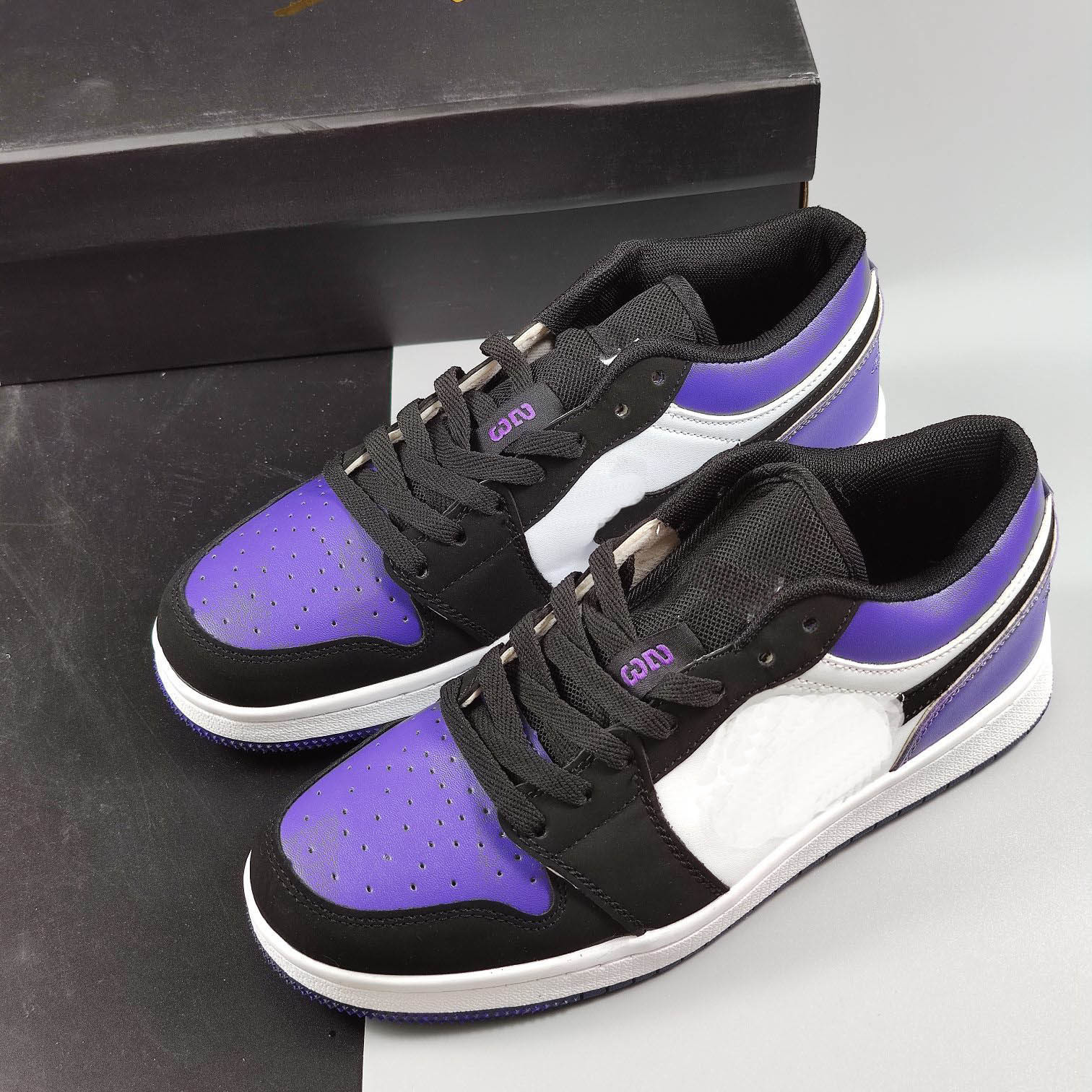Jumpman 1 1s Basketball Shoes Court Purple Mens Womens Designer Sneakers Casual Running Shoes
Jumpman 1 1s Basketball Shoes Court Purple Mens Womens Designer Sneakers Casual Running Shoes