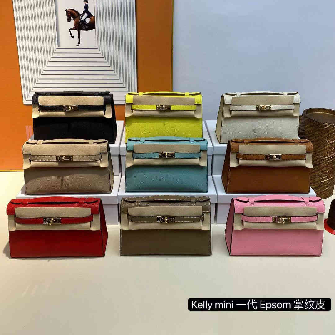 Herme New Kelly's Fashionable and Versatile Simple Square Bag with One Shoulder Slanting Across the Hand-held Head Leather Bag for Wome
Herme New Kelly's Fashionable and Versatile Simple Square Bag with One Shoulder Slanting Across the Hand-held Head Leather Bag for Wome