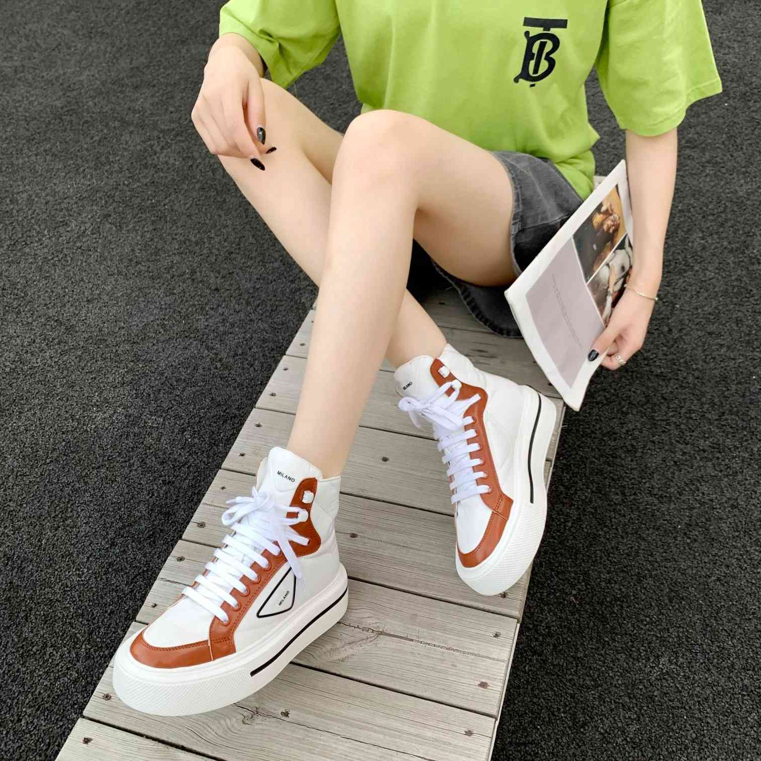autumn and summer canvas casual pink princess shoes round head flat heel high board shoes 2021 women's sports running
autumn and summer canvas casual pink princess shoes round head flat heel high board shoes 2021 women's sports running
