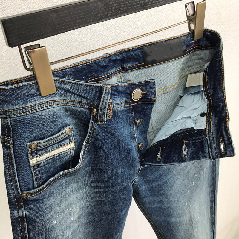 fashion classic Pencil blue Denim mans jeans slim fit Clothing for Male Button Fly Skinny character cropped bike Style motorcycle pattern long Pants
fashion classic Pencil blue Denim mans jeans slim fit Clothing for Male Button Fly Skinny character cropped bike Style motorcycle pattern long Pants