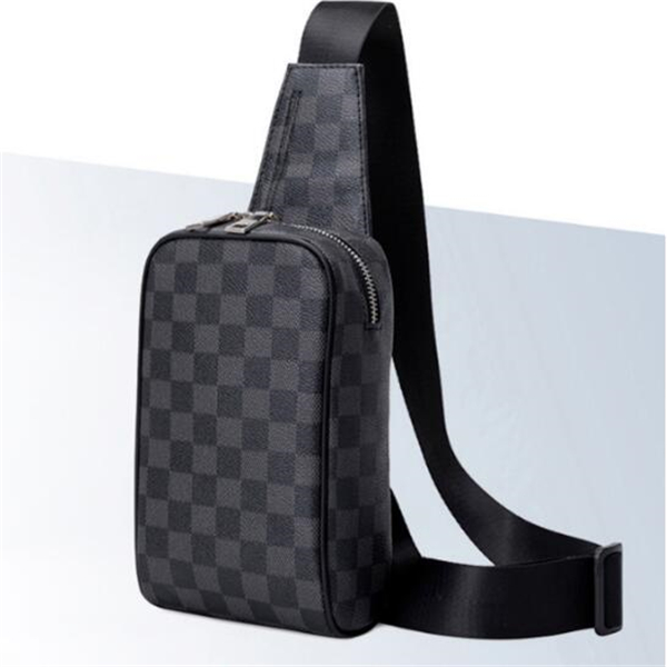 2021 Leather chest bag for men casual messenger bags fashion men's pack large capacity the cluth classics
2021 Leather chest bag for men casual messenger bags fashion men's pack large capacity the cluth classics