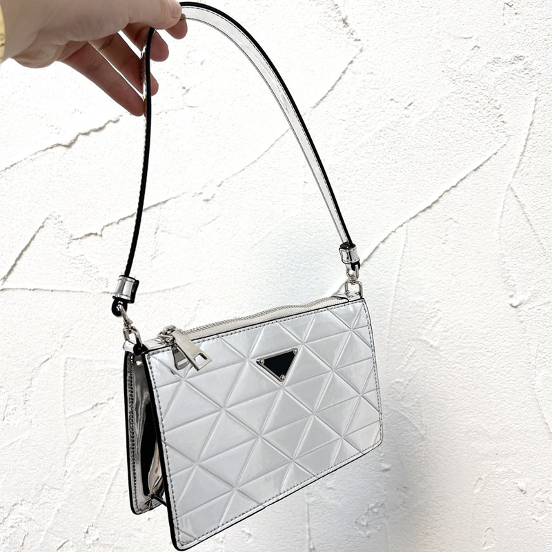 Mini Silver Mirror Baguettes Shoulder Bags Patent Leather Designer Shiny Silver Purses Handbags Tiny Triangle Sequin Fashion Cute Lady Totes high quality, Option
Mini Silver Mirror Baguettes Shoulder Bags Patent Leather Designer Shiny Silver Purses Handbags Tiny Triangle Sequin Fashion Cute Lady Totes high quality, Option