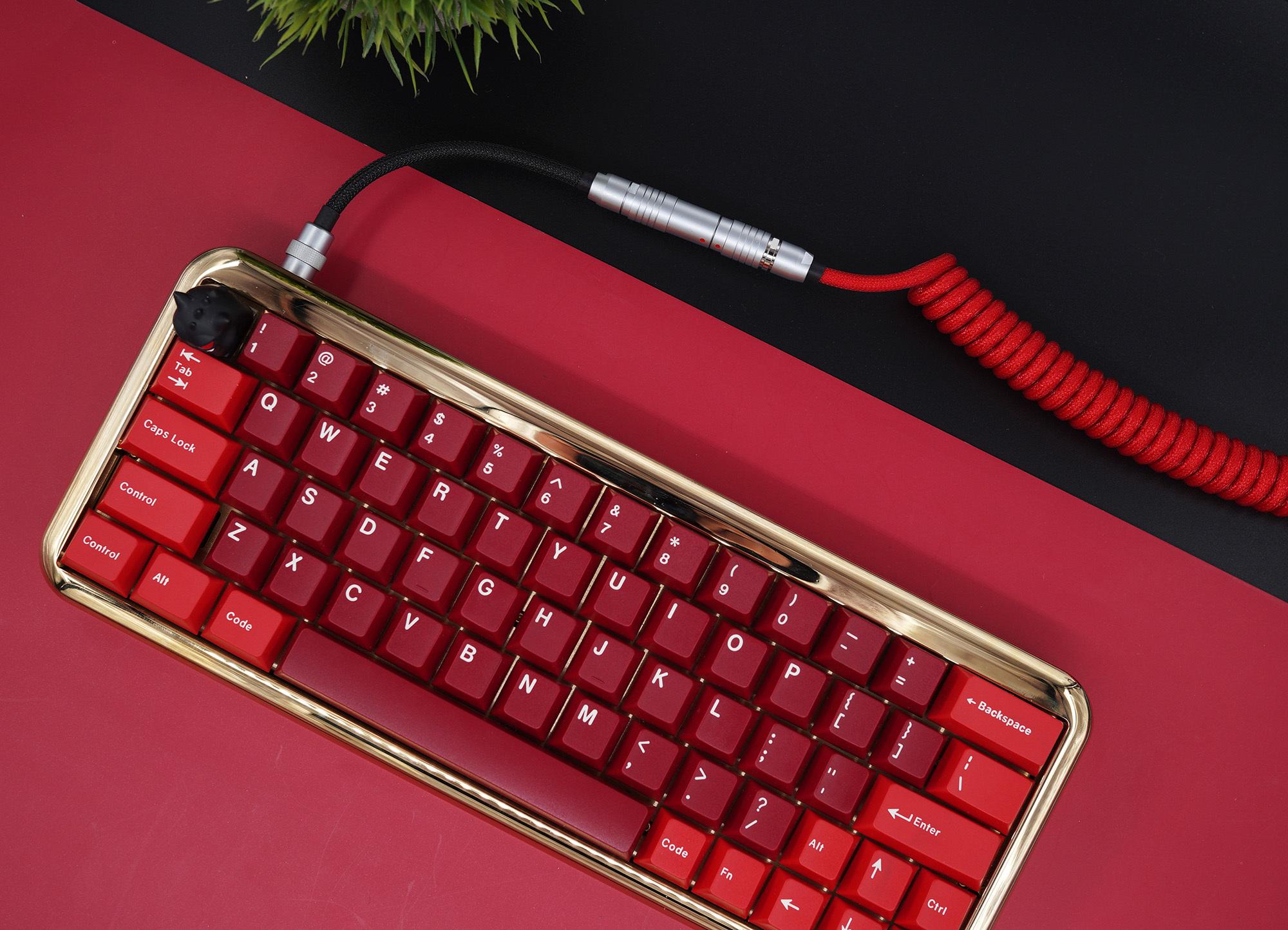 GeekCable Handmade Customized Mechanical Keyboard Data Cable For GMK Theme SP Keycap Line Red And Black Colorway