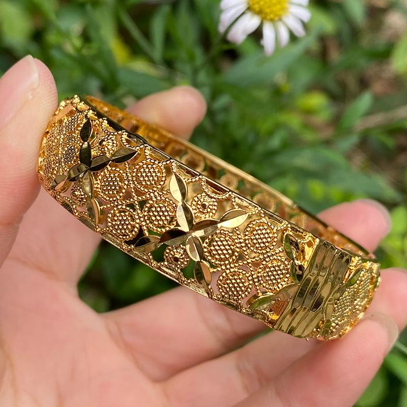 Bangle Fashion Gold Color Ethiopian Africa Saudi Arabia Bangles Dubai For Women Bride Wedding Sudan Bracelet Jewelry Gifts
Bangle Fashion Gold Color Ethiopian Africa Saudi Arabia Bangles Dubai For Women Bride Wedding Sudan Bracelet Jewelry Gifts