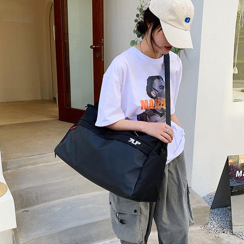 Duffel Bags Fashion Nylon Waterproof Large Capacity Men Travel Bag Women Luggage Collapsible Multifunction Weekend Overnight, Sky blue travel bag
Duffel Bags Fashion Nylon Waterproof Large Capacity Men Travel Bag Women Luggage Collapsible Multifunction Weekend Overnight, Sky blue travel bag