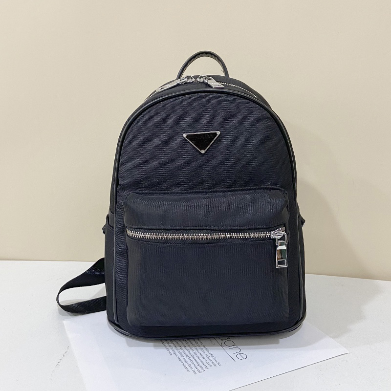 New simple fashionable design backpack,suitable for both men or women,manufacturer's direct sales is very cost-effective,nice and practical,preferential sale, Black
New simple fashionable design backpack,suitable for both men or women,manufacturer's direct sales is very cost-effective,nice and practical,preferential sale, Black