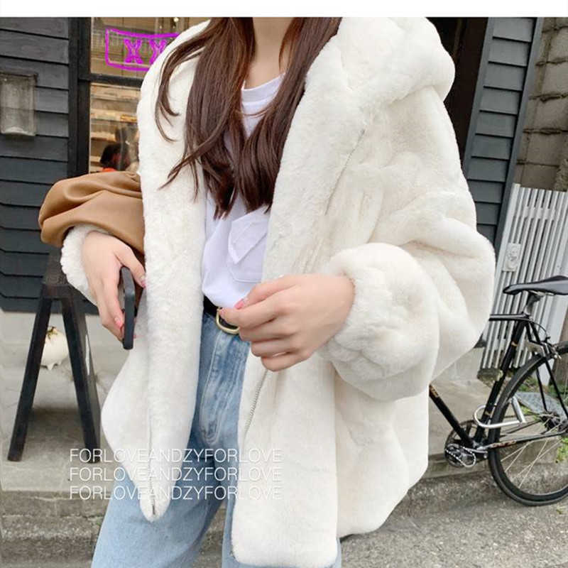 Fashion Faux Fur Coat Winter Women Casual Hooded Slim Long Sleeve Faux Fur Winter Jacket Women Casaco Feminino 211019