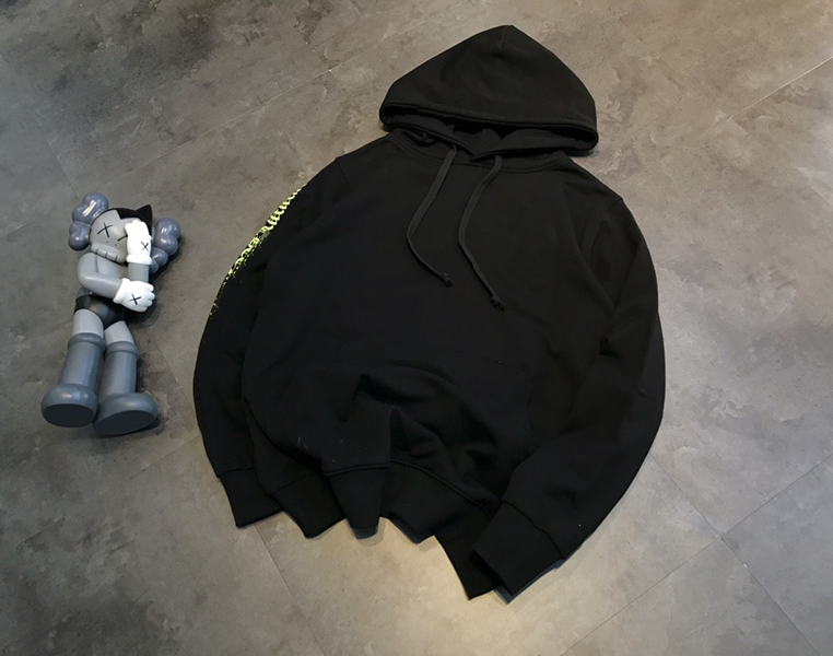 Autumn men's and women's same style hoodie tide brand high street cotton round neck coat, Black
Autumn men's and women's same style hoodie tide brand high street cotton round neck coat, Black