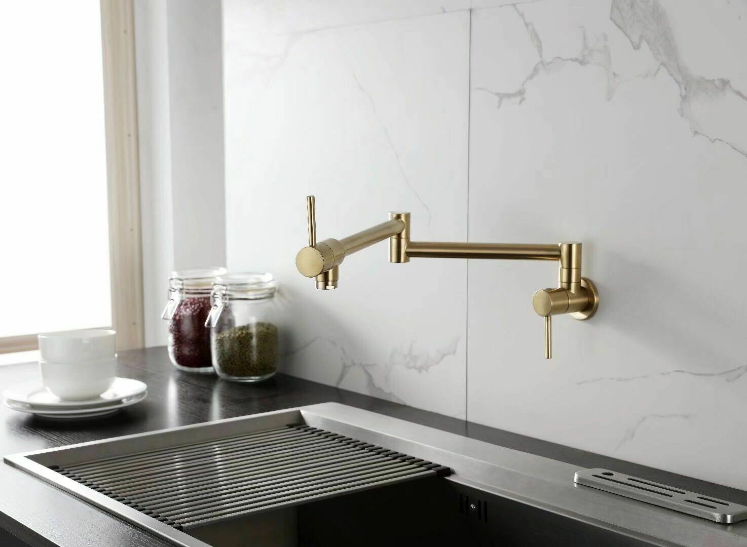 Modern Style Solid Brass Brushed Gold Finish Wall Mounted Pot Filler Sink Tap Kitchen Faucet Two Handles
Modern Style Solid Brass Brushed Gold Finish Wall Mounted Pot Filler Sink Tap Kitchen Faucet Two Handles