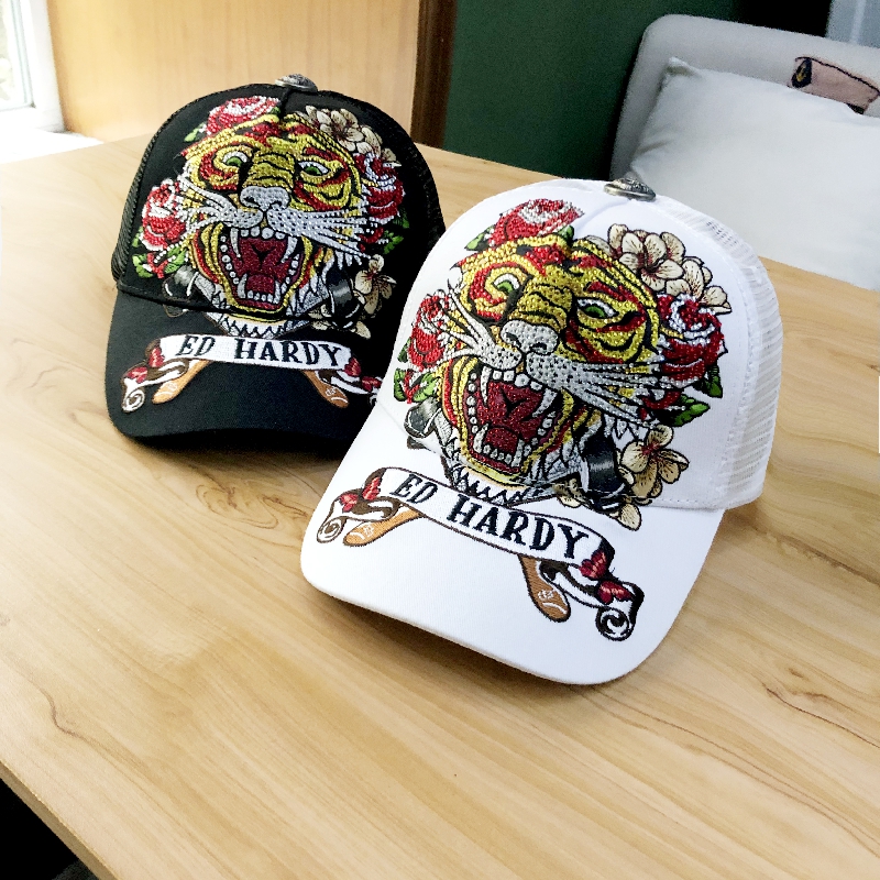 Tiger print hip-hop baseball cap duck tongue night field fashion hat adjustable 2 colors can choose quality assurance 1003, Postage
Tiger print hip-hop baseball cap duck tongue night field fashion hat adjustable 2 colors can choose quality assurance 1003, Postage