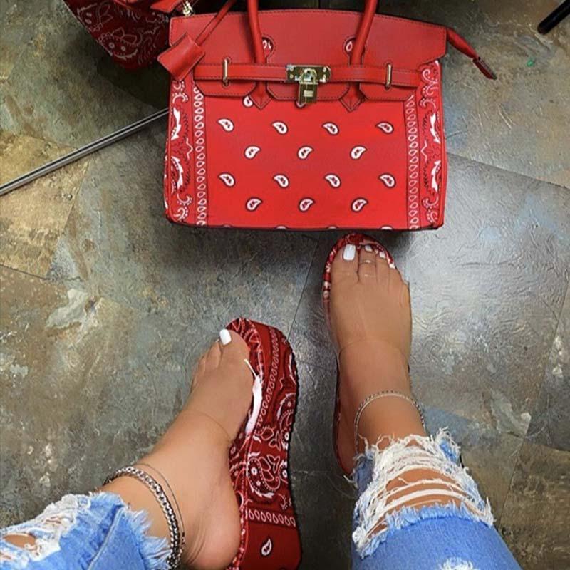 Woman Sandals Transparent PU Slippers 2021 Women Summer Color Women's With Candy Platform Plus Size, Black
Woman Sandals Transparent PU Slippers 2021 Women Summer Color Women's With Candy Platform Plus Size, Black