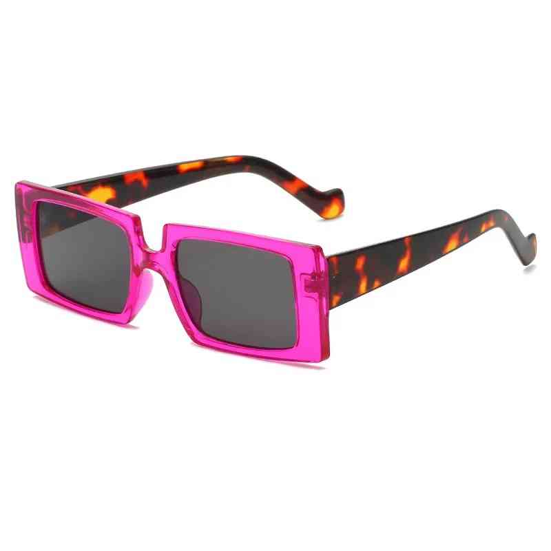 Gafas The Sol Mujer Shad For Women Fashion Vintage Lady Sunglass Wholale Street Decoration Stylish Sunglass S2100751MA
Gafas The Sol Mujer Shad For Women Fashion Vintage Lady Sunglass Wholale Street Decoration Stylish Sunglass S2100751MA