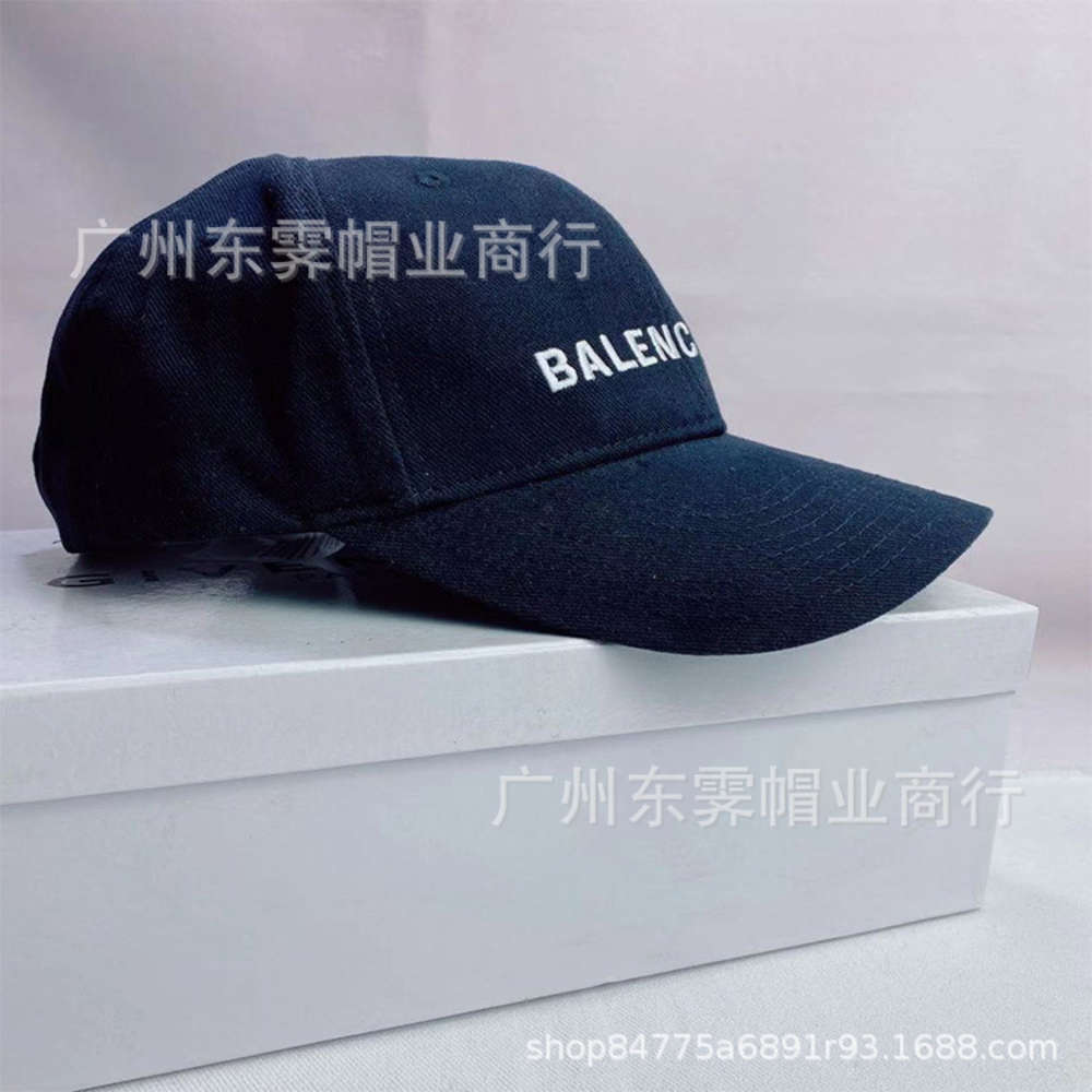 cap 2020 classic letter Embroidered Baseball fashion versatile Korean Chao brand sunshade outdoor sunscreen cap, Blue;gray
cap 2020 classic letter Embroidered Baseball fashion versatile Korean Chao brand sunshade outdoor sunscreen cap, Blue;gray