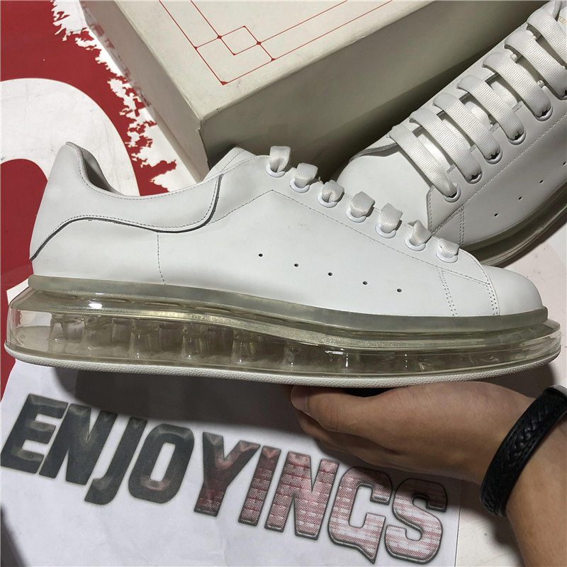 Top Quality Casual Leather Shoes Fashion Womens Mens Lace Up Gray Black Blue Red Velet Platform Oversized Sole Sport Trainer Sneakers With Box, Customize
Top Quality Casual Leather Shoes Fashion Womens Mens Lace Up Gray Black Blue Red Velet Platform Oversized Sole Sport Trainer Sneakers With Box, Customize