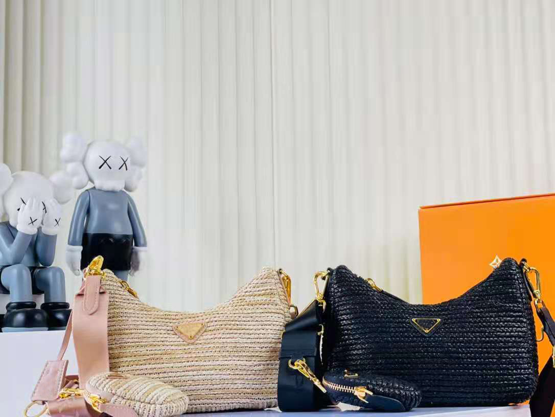Designer Bags Backpack Style handbags Presbyopic Mini shoulder bag Handbag Purse Cross body good Quality Pra brand
Designer Bags Backpack Style handbags Presbyopic Mini shoulder bag Handbag Purse Cross body good Quality Pra brand