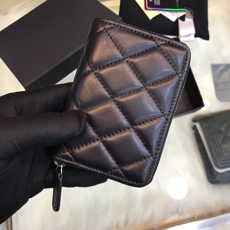 zipper card bag arrives, the coin has three squares of 692711, which is very convenient to import pocket card bags sheep coins.
zipper card bag arrives, the coin has three squares of 692711, which is very convenient to import pocket card bags sheep coins.