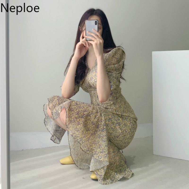 Neploe Summer Dress Women V-Neck Temperament Floral Chiffon Vestidos Mujer Korean Slim Short-sleeved Bodycon Fishtail Dresses 210422