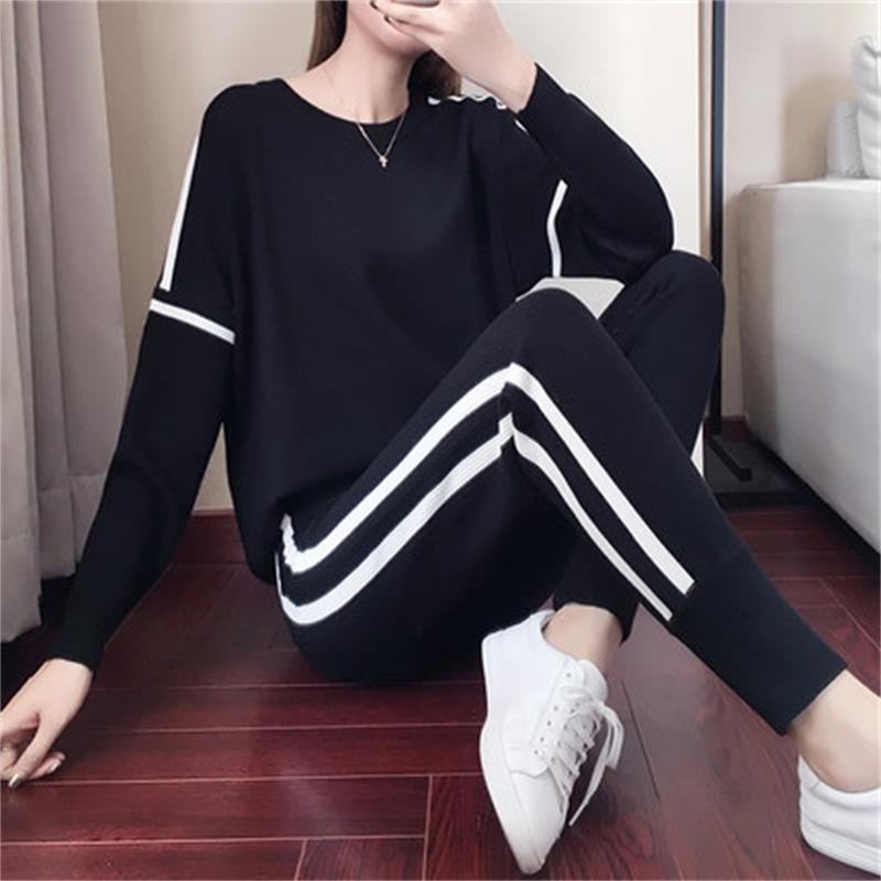 Women sweater Suit and sets Autumn Winter patchwork knitted pullovers tops long pants loose costumes 210524, As the photos
Women sweater Suit and sets Autumn Winter patchwork knitted pullovers tops long pants loose costumes 210524, As the photos