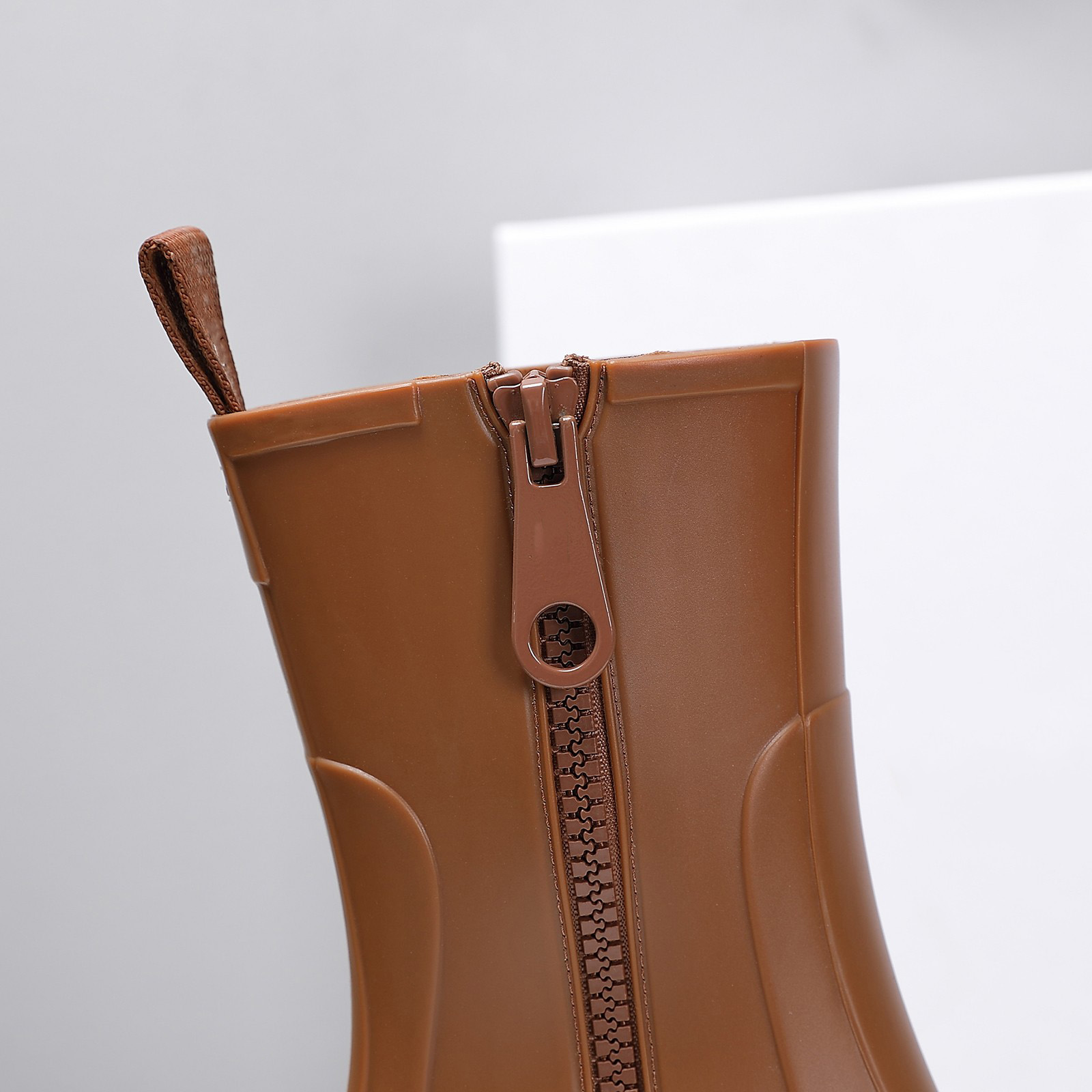 2021 Women Betty Boots PVC Rubber Beeled Platform Knee-high tall Rain Boot Black Waterproof Welly hloe Shoes Outdoor Rainshoes High heels