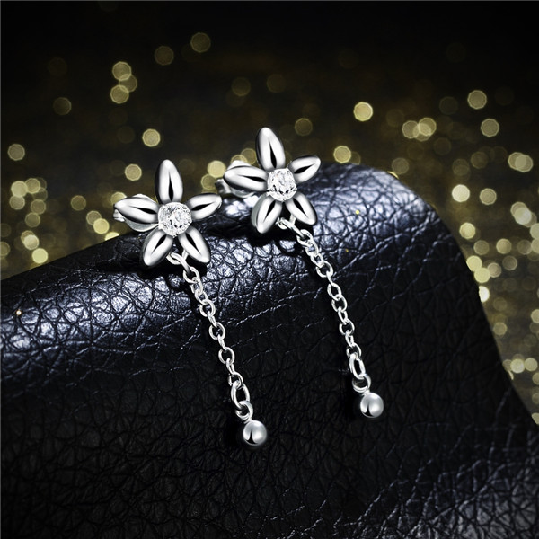 Brand new sterling silver Hanging bell-shaped flower earrings DFMSE624women's 925 silver Dangle Chandelier wedding gemstone earrings factory
Brand new sterling silver Hanging bell-shaped flower earrings DFMSE624women's 925 silver Dangle Chandelier wedding gemstone earrings factory