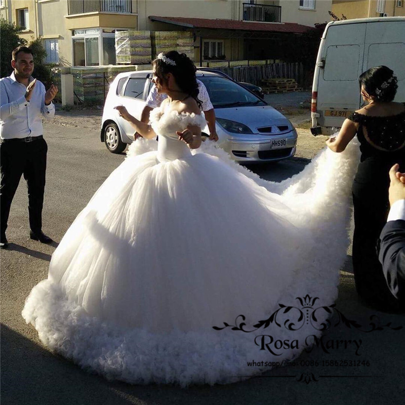 Princess 3D Floral Ball Gown Wedding Dresses 2020 Off Shoulder Nigeria African Arabic Puffy Tulle Country Victorian Dubai Bridal Gowns
