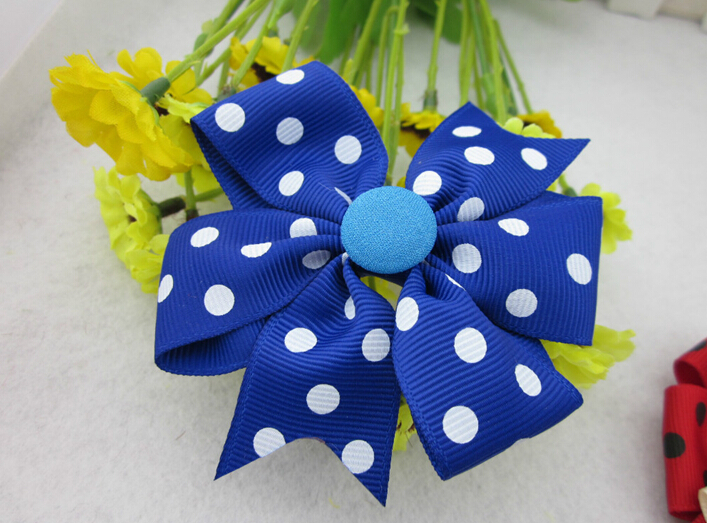 20pcs/polka dot ribbon bows WITHOUT CLIP with button Baby Boutique hair bows Hairclips Girls' hair accessories hair pins