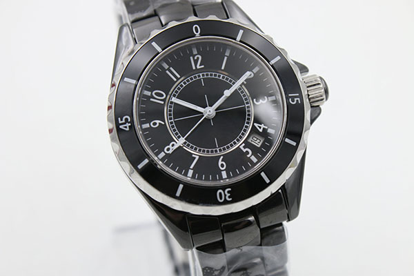 Full Ceramic Quality Sapphire Crystal Wristwatches Quartz Movement Women's Watch Black Bezel Fashion Ladies 12 Big Lady Watches, Slivery;brown
Full Ceramic Quality Sapphire Crystal Wristwatches Quartz Movement Women's Watch Black Bezel Fashion Ladies 12 Big Lady Watches, Slivery;brown