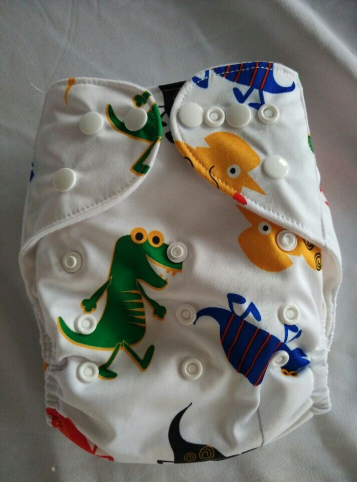 2016 hot sale Wholesale 10pcs Cartoon Baby Diapers Nappies without Inserts Double Row Snaps Prints baby Diapers