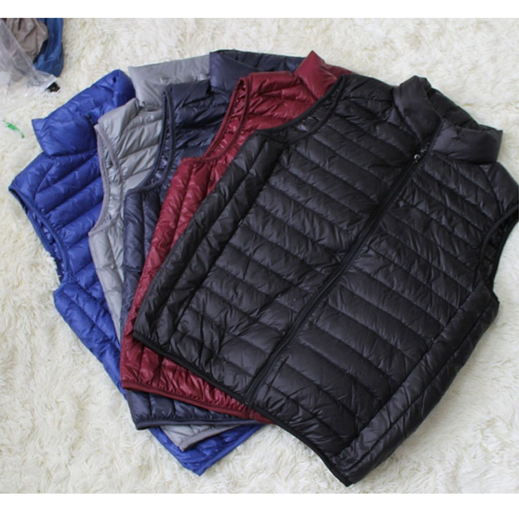 Fall-Men stand collar down jacket vest sports outdoor winter packable & portable duck down jacket no sleeve thermal vest ultra light, Wine red
Fall-Men stand collar down jacket vest sports outdoor winter packable & portable duck down jacket no sleeve thermal vest ultra light, Wine red