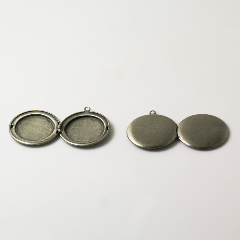 Beadsnice round photo locket cheap brass locket findings custom photo locket mothers day gift wholesale free shipping ID 18865
Beadsnice round photo locket cheap brass locket findings custom photo locket mothers day gift wholesale free shipping ID 18865