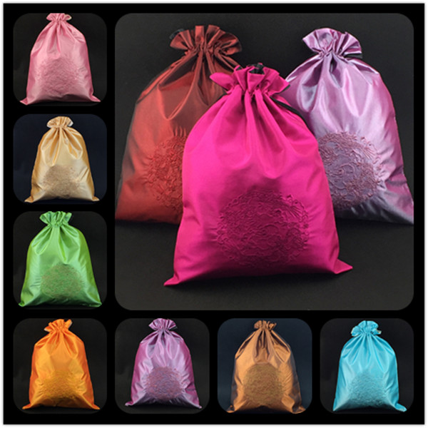 Embroidery Dragon Portable Storage Shoe Bag Travel Protective Case Chinese style Drawstring Silk Fabric briefs men's underwear pack Pouch
Embroidery Dragon Portable Storage Shoe Bag Travel Protective Case Chinese style Drawstring Silk Fabric briefs men's underwear pack Pouch