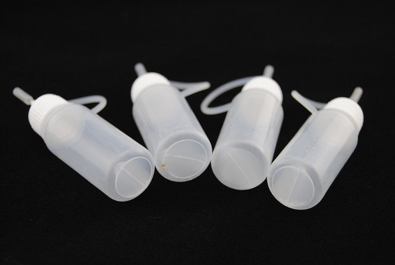 Empty Needle Tip eLiquid Bottles Convenient to fill with E Juice Plastic Bottle 10ml Capacity With Childproof Cap Vape e cigarette
Empty Needle Tip eLiquid Bottles Convenient to fill with E Juice Plastic Bottle 10ml Capacity With Childproof Cap Vape e cigarette