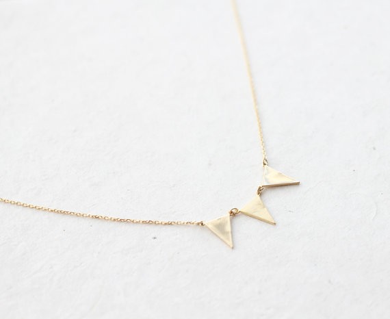 30PCS Gold Silver Bunting Necklace Simple Spike Arrow Necklace European Little Multiple Flags Necklace Triangles Necklaces