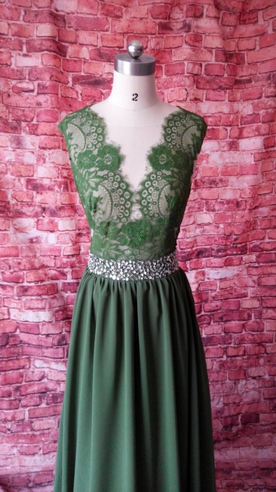 2018 Hunter Green Bohemian Country Bridesmaid Dresses With Beaded Sash Lace Sheer Top Chiffon Maid Of Honor Wedding Guest Dress EN111413