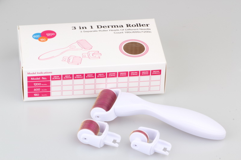3 in 1 Derma Roller,3 separate roller heads of different needle count 180c/600c/1200c micro needle skin roller, white/black handle red head
3 in 1 Derma Roller,3 separate roller heads of different needle count 180c/600c/1200c micro needle skin roller, white/black handle red head