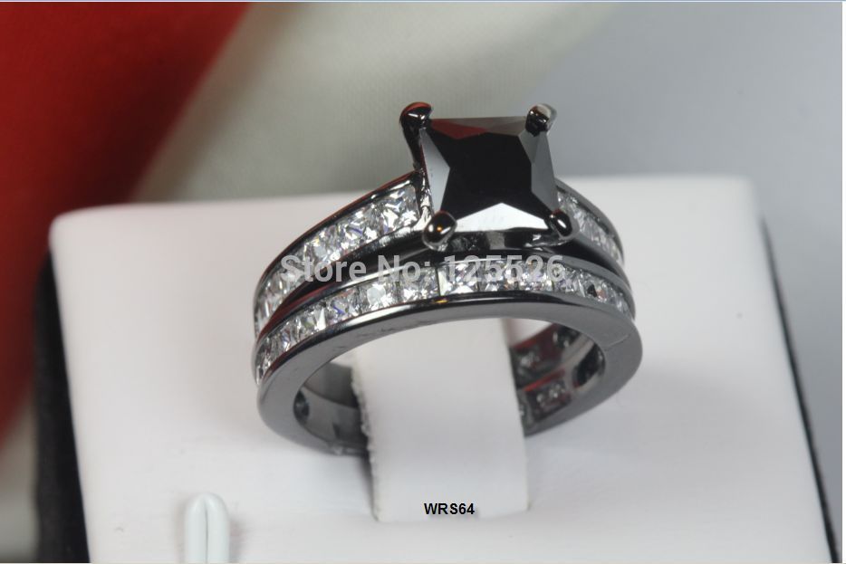 001 Victoria Wieck Vintage jewelry Brand Design Simulaed Diamond 10KT Black Gold Filled Band Ring Set Sz 5-11 Free shipping
001 Victoria Wieck Vintage jewelry Brand Design Simulaed Diamond 10KT Black Gold Filled Band Ring Set Sz 5-11 Free shipping