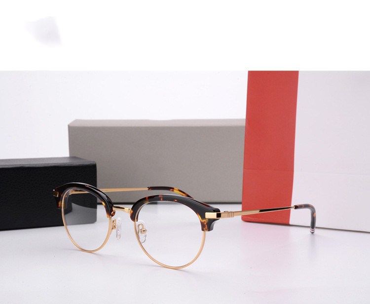 Brand Glasses-2017 Hot Selling NEW YORK TB706 Round frame glasses Fashion Vintage optical frame eyewear frames Brand eyeglasses metal leg
Brand Glasses-2017 Hot Selling NEW YORK TB706 Round frame glasses Fashion Vintage optical frame eyewear frames Brand eyeglasses metal leg