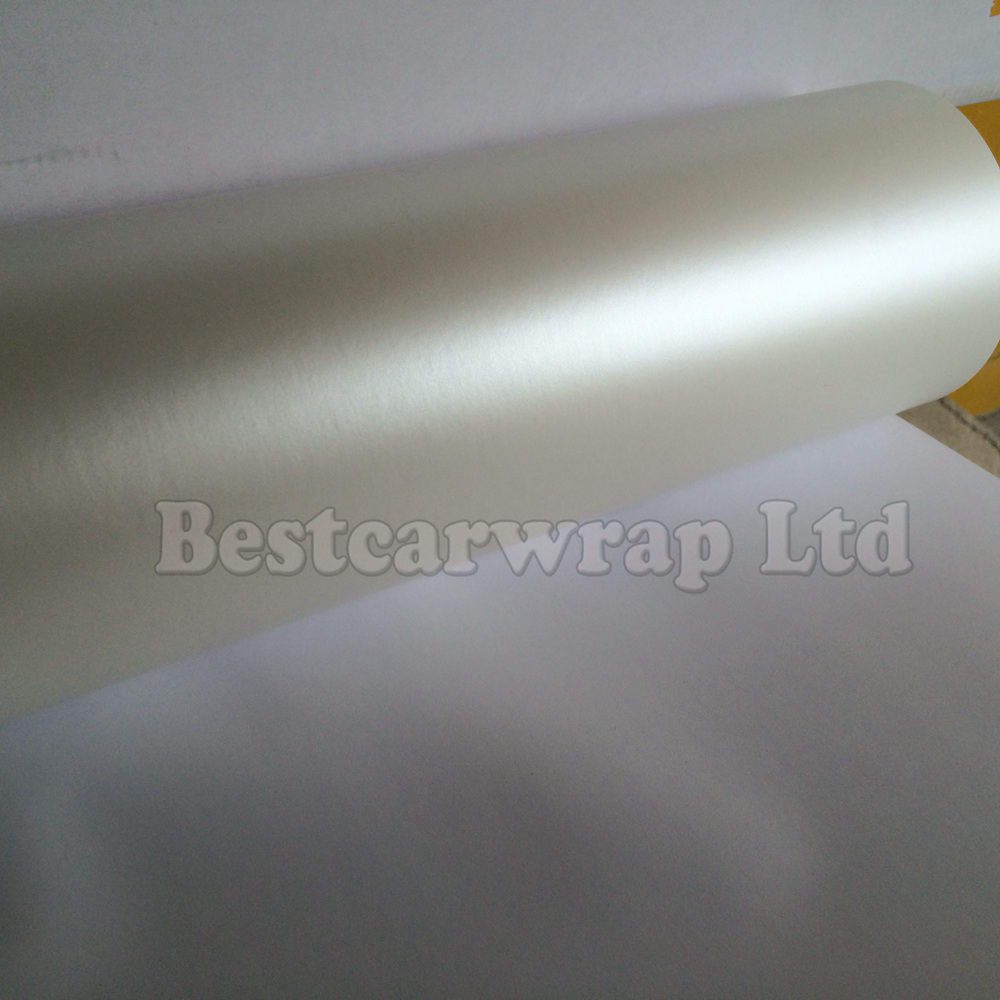Satin pearl white matte Vinyl Wrap Satin matte Chrome white Car wrap Film With Air bubble Free Foile Pearl White Foil Size 1.52x20m/Roll