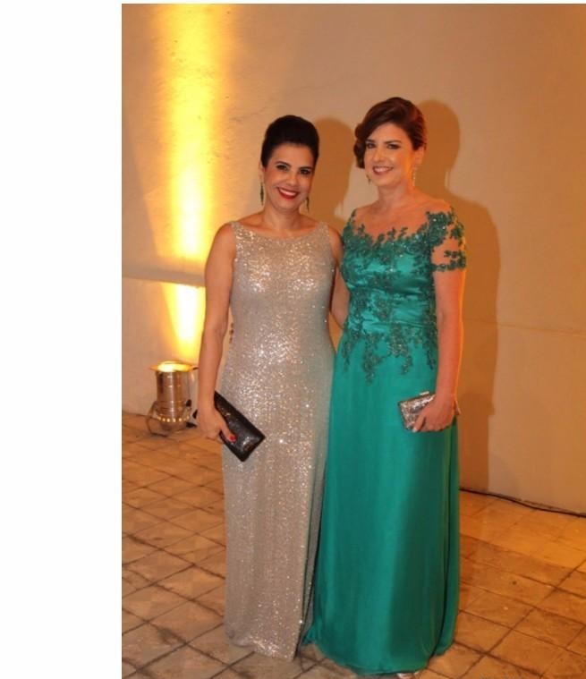 2017 Green Mother of the Bride Dresses for Weddings Scoop Lace Crystal Pleat Plus Size Mother off The Groom wedding guest Evening Gowns Wear
2017 Green Mother of the Bride Dresses for Weddings Scoop Lace Crystal Pleat Plus Size Mother off The Groom wedding guest Evening Gowns Wear