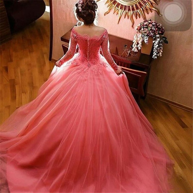 Pink Ball Gown Wedding Dresses With Long Sleeve Lace Applique Sequins Off Shoulder Country Wedding Gowns Sweep Train Beach Bridal Dress