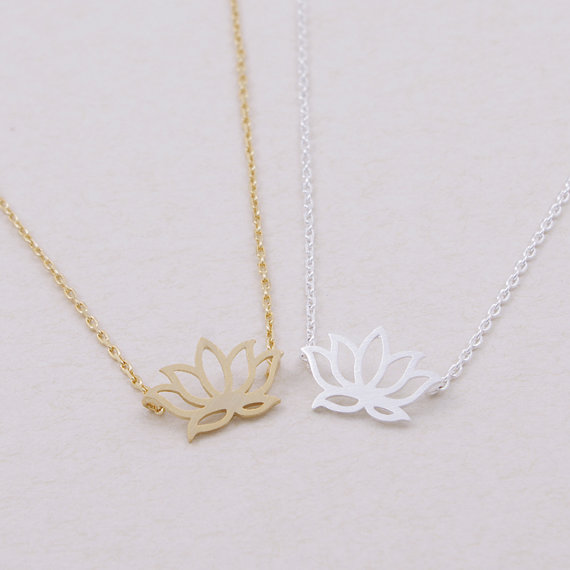 10PCS Gold Silver Color Tiny Lotus Necklace Lotus Flower Necklace Petal Bloom Blossom Necklaces Plant Jewelry for lady women