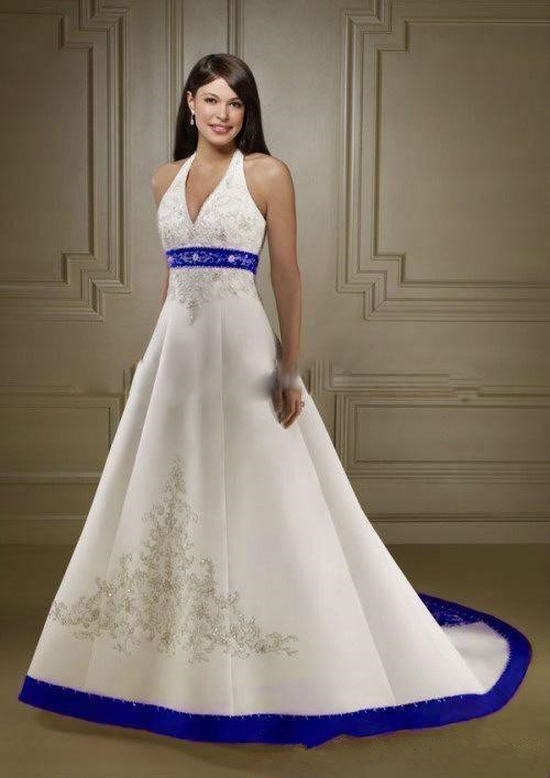 Court Train Ivory and Royal Blue A Line Wedding Dresses Halter Neck Open Back Lace Up Custom Made Embroidery Wedding Bridal Gowns