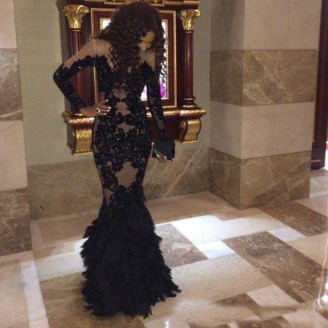 2017 Luxury Feather Black Mermaid Evening Dresses With Nude Lining Sheer Long Sleeve Tulle Floor Length Formal Prom Gown, Red
2017 Luxury Feather Black Mermaid Evening Dresses With Nude Lining Sheer Long Sleeve Tulle Floor Length Formal Prom Gown, Red