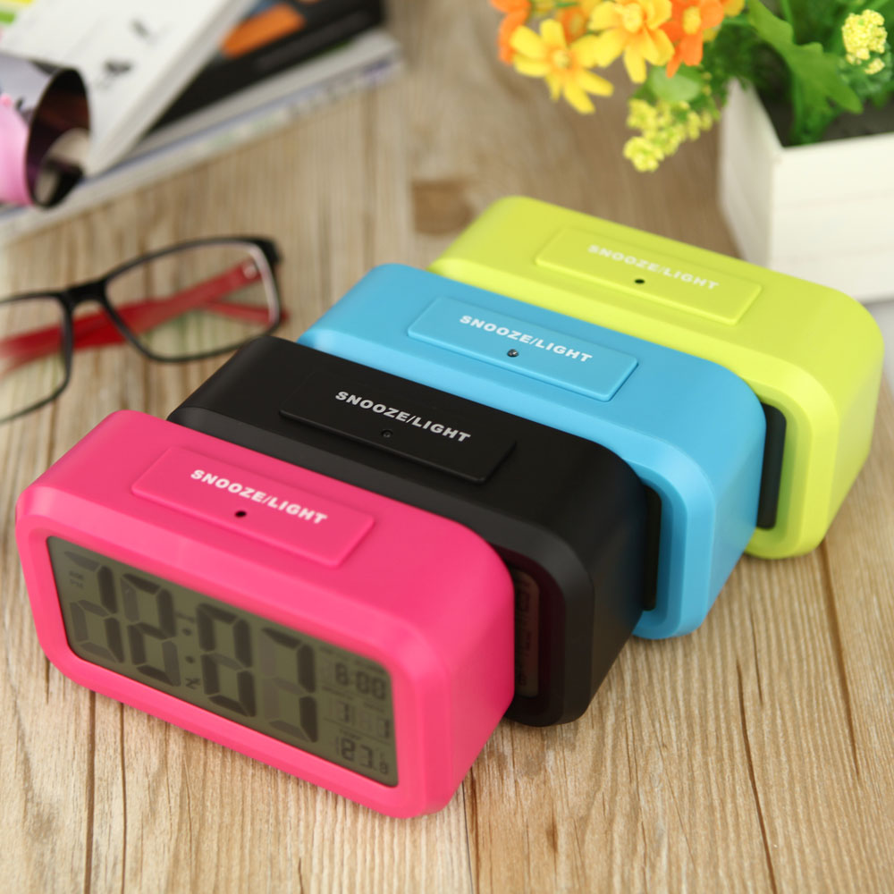 LED Digital Alarm Clock Repeating Snooze Light-activated Sensor Backlight Time Date Temperature Display Blue Black Red Green, dandys