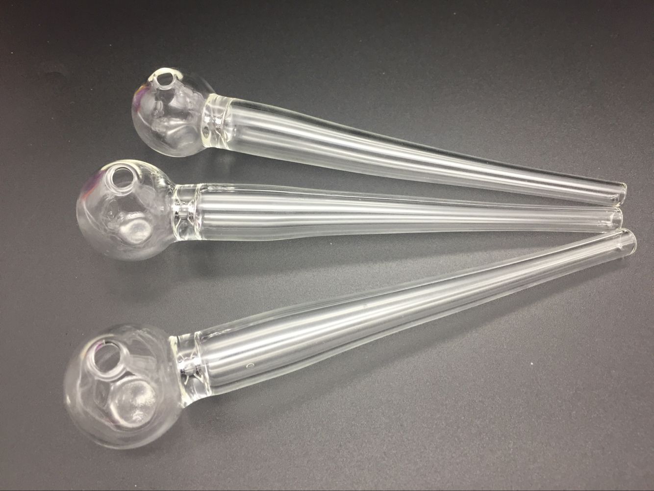 New Dropper Type glass Oil Burner Glass Water Pipes Oil Rigs Smoking with one small filter hole glass hand tobacco pipes
New Dropper Type glass Oil Burner Glass Water Pipes Oil Rigs Smoking with one small filter hole glass hand tobacco pipes