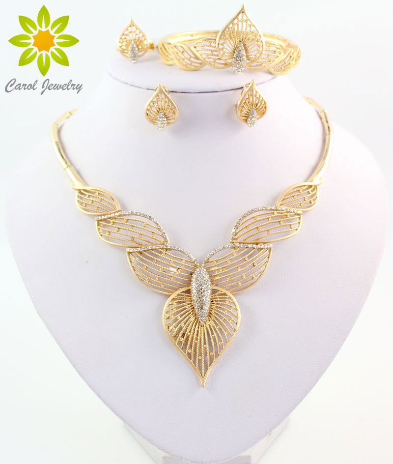 Women's Jewelry Hollow Crystal Leaf Flower Necklace Bracelet Earrings Sets 18 k Gold Plated African Dubai Wedding Costume Jewelry Sets, Golden
Women's Jewelry Hollow Crystal Leaf Flower Necklace Bracelet Earrings Sets 18 k Gold Plated African Dubai Wedding Costume Jewelry Sets, Golden