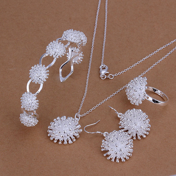 High grade 925 sterling silver Fireworks Set jewelry sets DFMSS329 brand new Factory direct sale 925 silver necklace bracelet earring ring
High grade 925 sterling silver Fireworks Set jewelry sets DFMSS329 brand new Factory direct sale 925 silver necklace bracelet earring ring