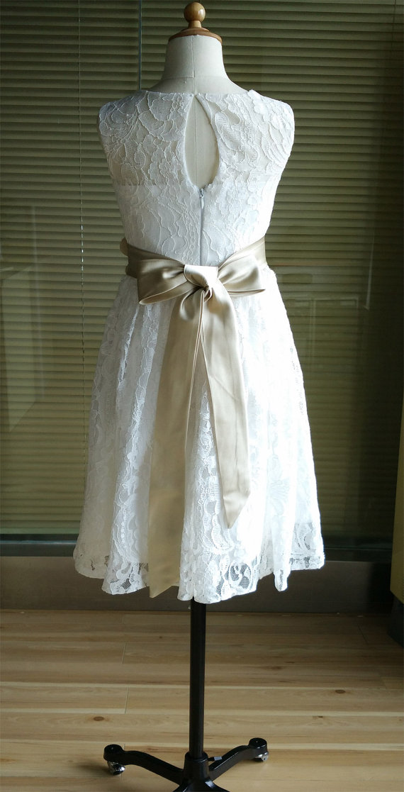 Ivory Lace Tulle Flower Girl Dress Tutu Princess Kids Children Girl Dress Junior Bridesmaid Dress With Champagne Sash Detachable For Wedding