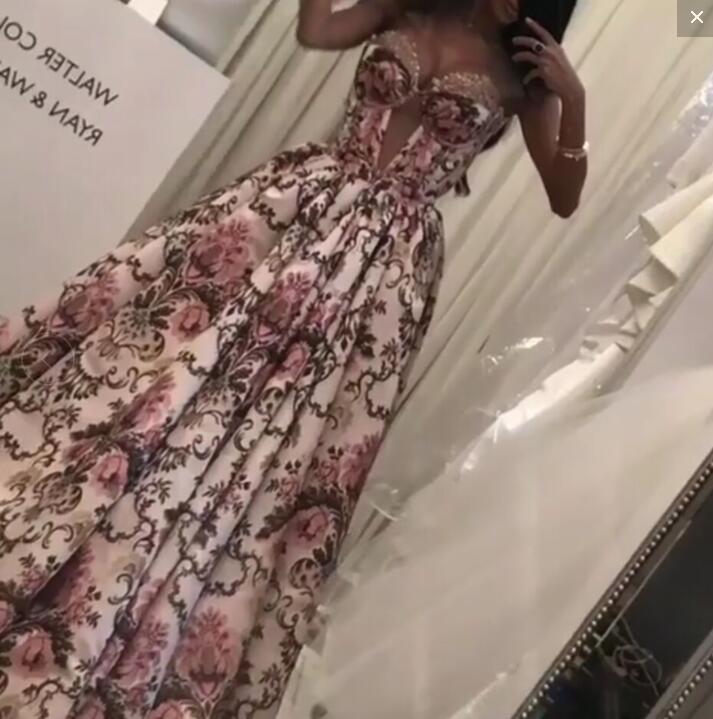 Evening dress Yousef aljasmi Kim kardashian Strapless Printed flower Ball gown Almoda gianninaazar ZuhLair murad Ziadnakad, Same with picture
Evening dress Yousef aljasmi Kim kardashian Strapless Printed flower Ball gown Almoda gianninaazar ZuhLair murad Ziadnakad, Same with picture